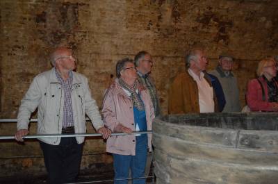 Fhrung und Informationen ber die Funktion des Eiskellers.