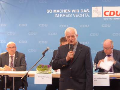 Begrung der Teilnehmer durch den Vorsitzenden Egon Mller.